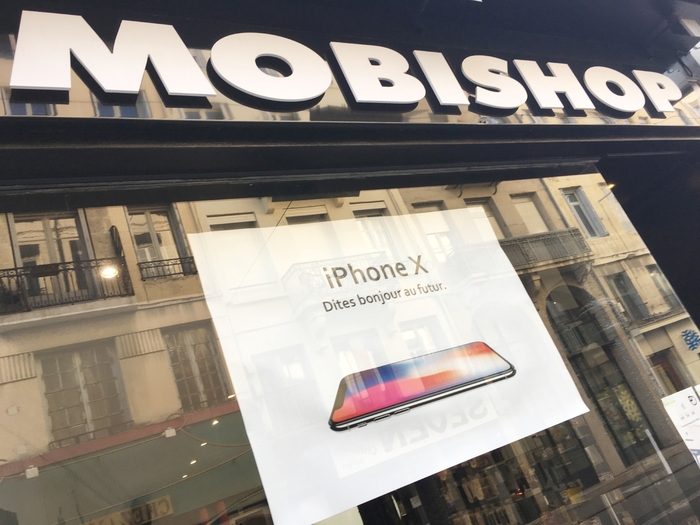 mobishop-saint-etienne-iphone-X-dix-10-apple-boutique-magasin-enseigne